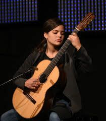 Nina Galubovic, Gitarre